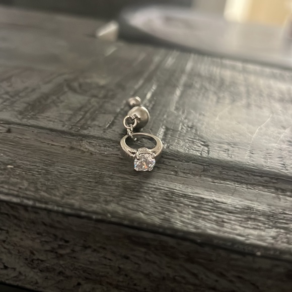 Promise ring belly button ring - Picture 3 of 4